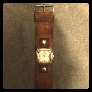 Fossil Watch with a Fossil Genuine Leather strap.